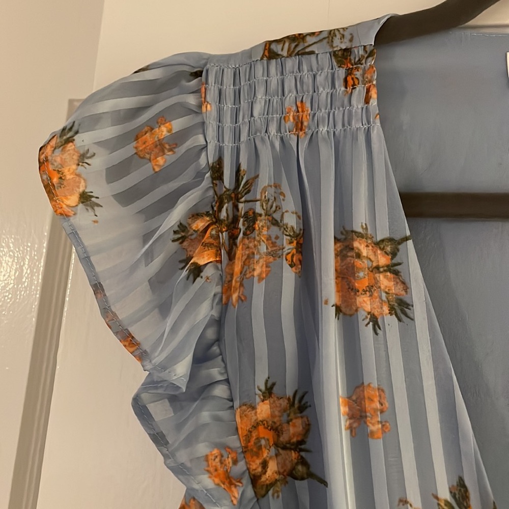 Light blue floral wrap dress - Picture 4 of 4